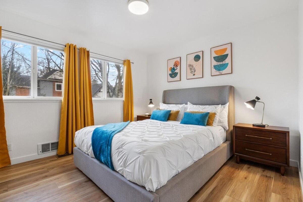 Holiday home Urban Oasis With Cedar Hot Tub Seattle